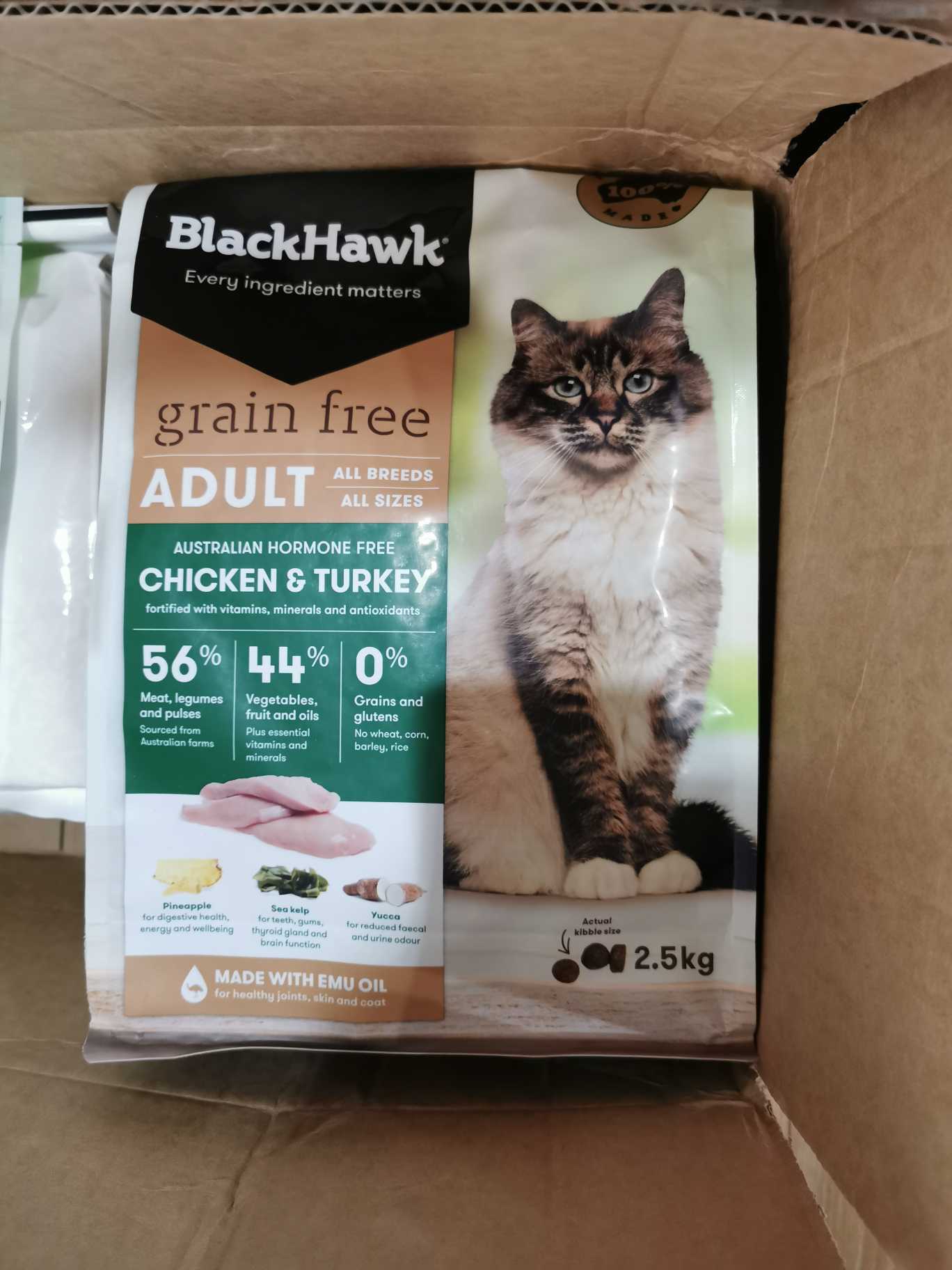 Black hawk 2024 grain free cat