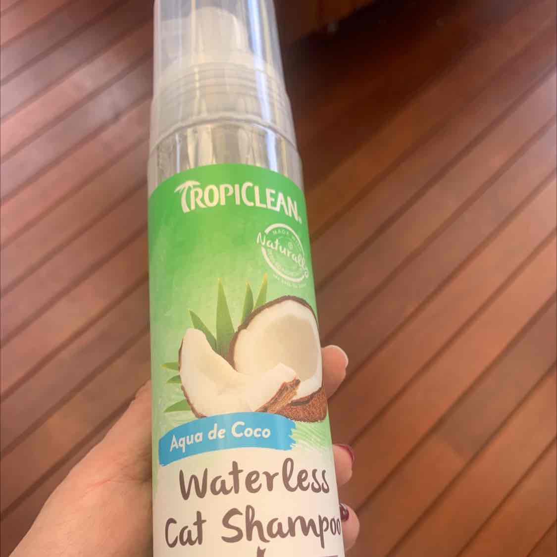 Tropiclean waterless cat on sale shampoo