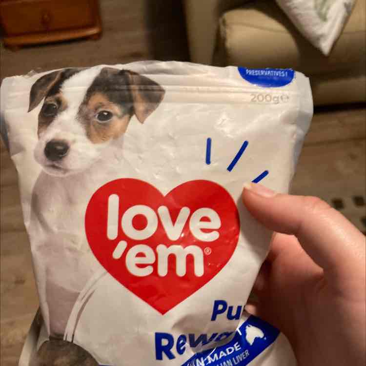 Love em puppy treats best sale