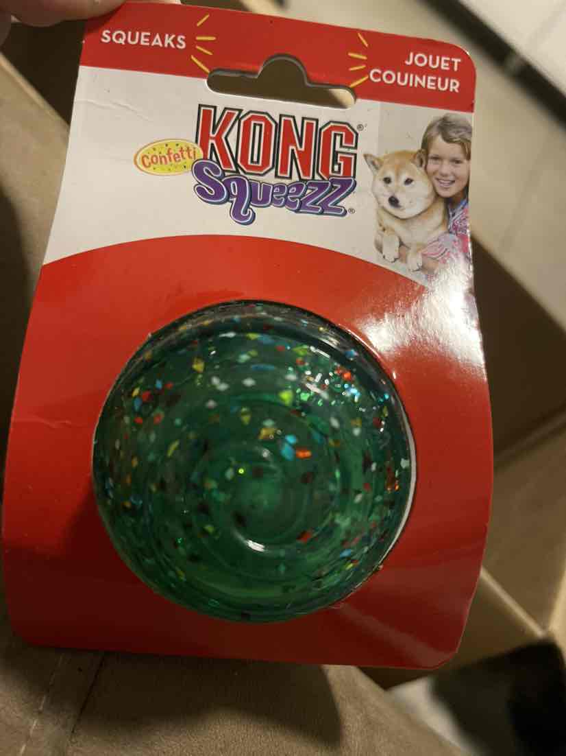 Kong squeezz shop confetti ball